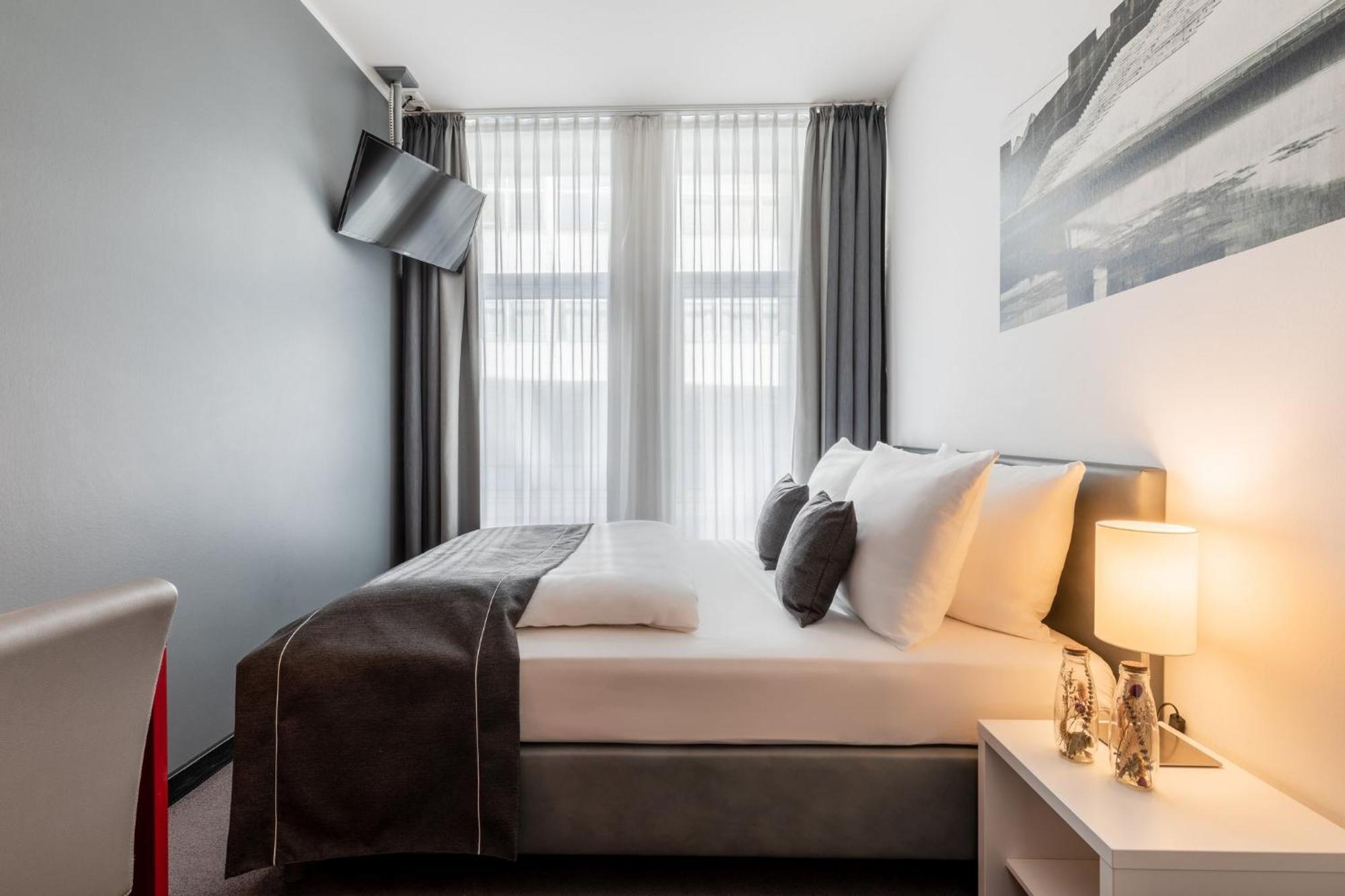 Hotel Garner - Gendarmenmarkt By Ihg Berlim